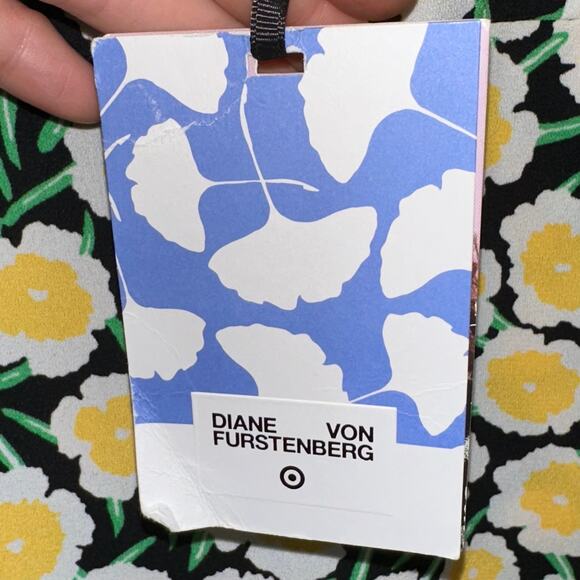 NWT Diane Von Furstenberg for Target 90s Yellow Poppy Floral Mini Dress Size 2 - Picture 5 of 13